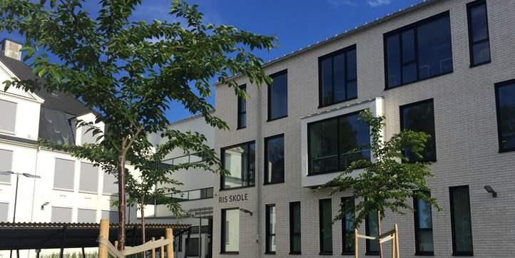 Bilde/illustrasjon om Ris Skoles Venner
